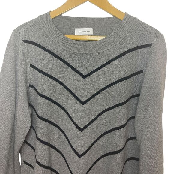 Liz Claiborne Gray and Black Striped Sweater Size XL - Picture 3 of 10
